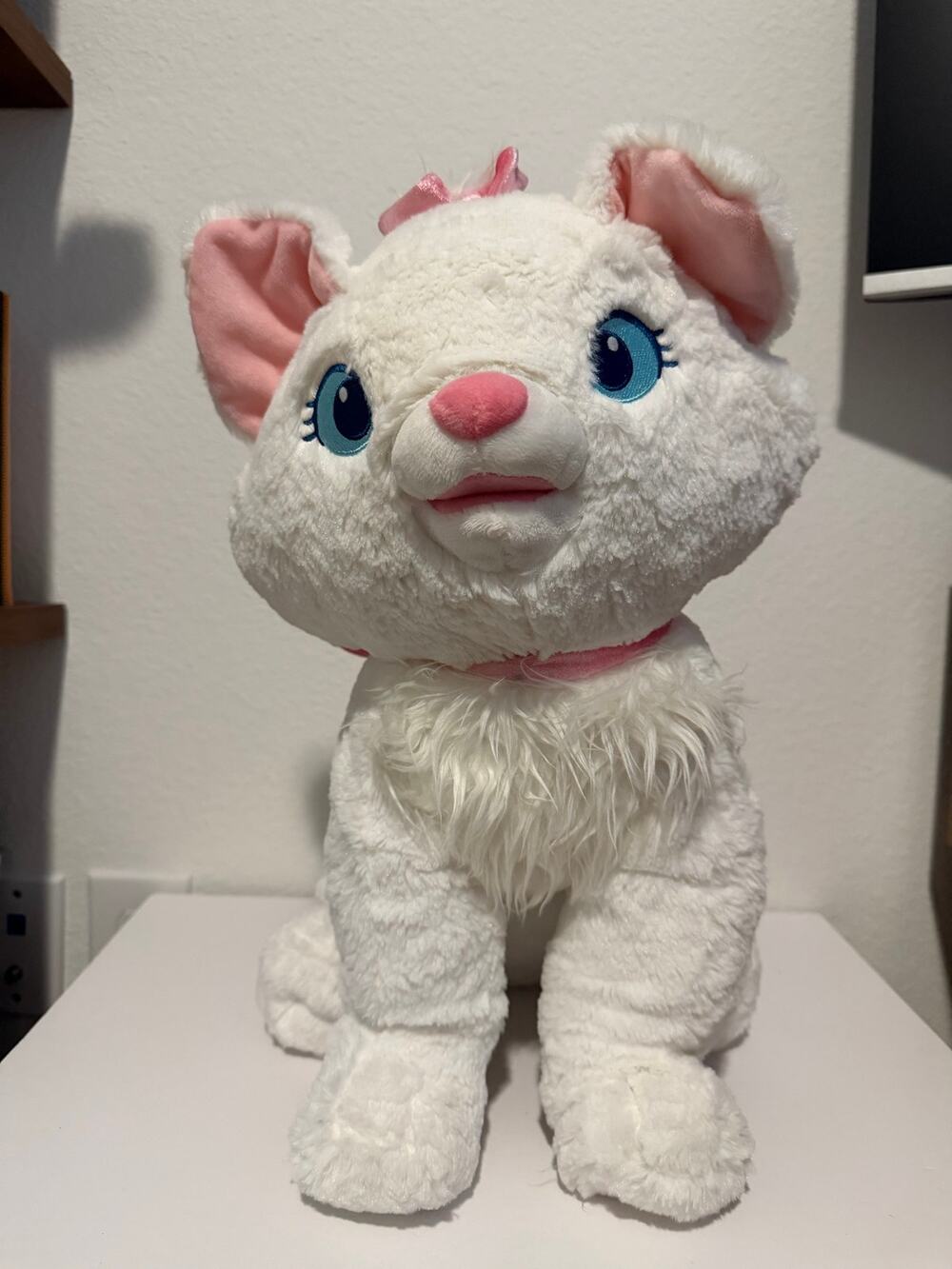 Disney Store The Aristocats Marie Soft Plush Toy Large 18" White Kitten Jumbo